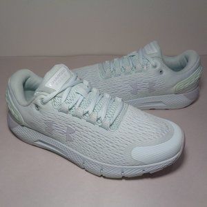 Under Armour Size 9 CHARGED ROGUE 2 New Sneakers